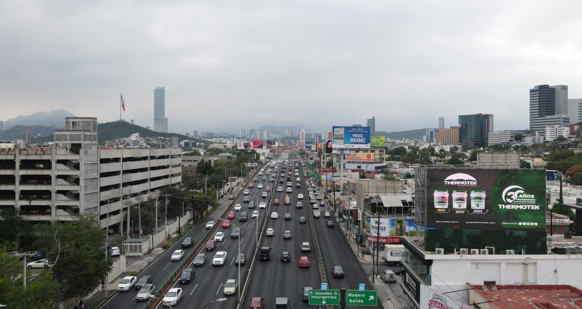 PUBLICIDAD EXTERIOR EN MONTERREY